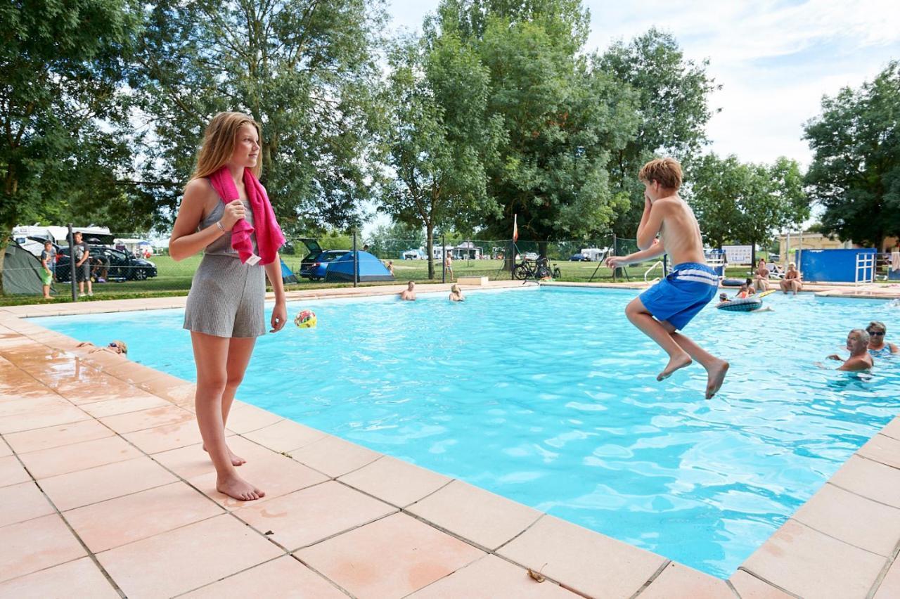 Camping Aux Rives Du Soleil Pont-de-Vaux Eksteriør bilde