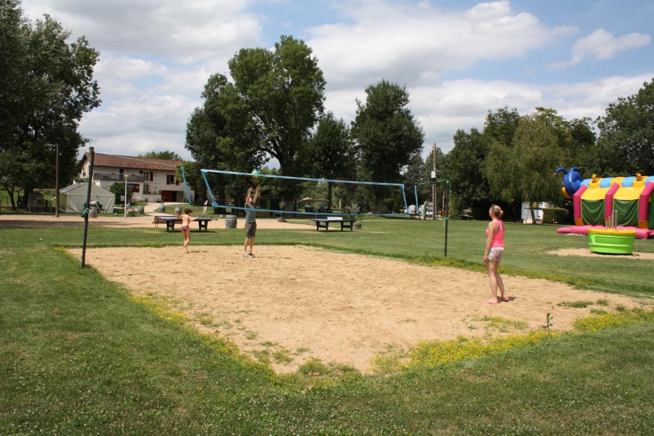 Camping Aux Rives Du Soleil Pont-de-Vaux Eksteriør bilde