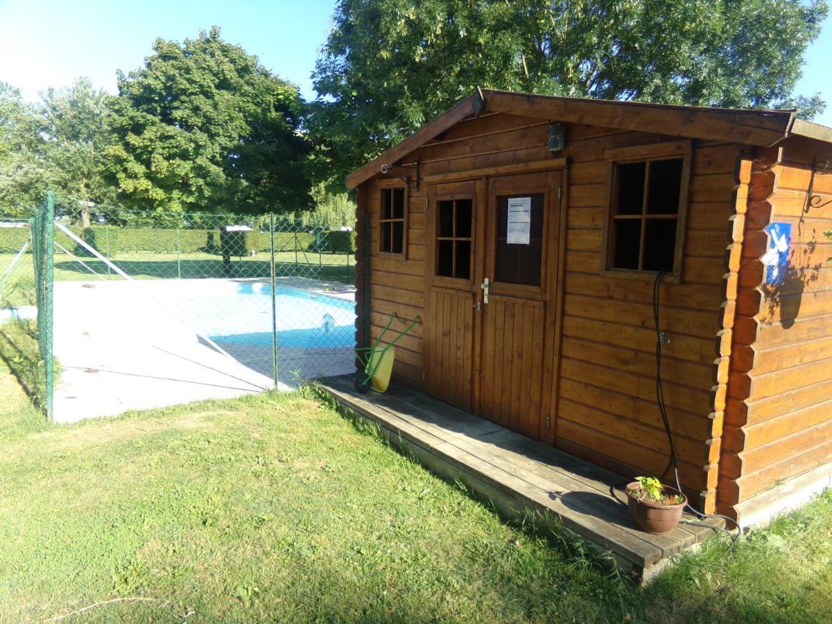 Camping Aux Rives Du Soleil Pont-de-Vaux Eksteriør bilde